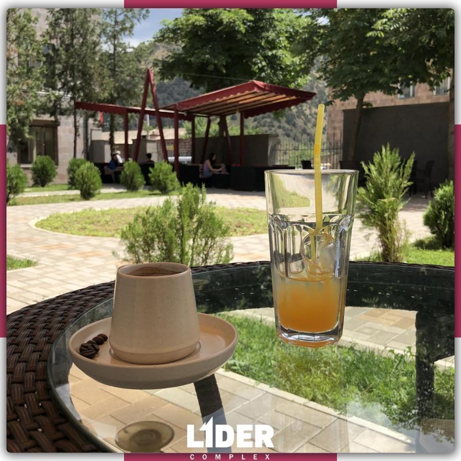 Hotel Lider Complex Vaykʼ Εξωτερικό φωτογραφία