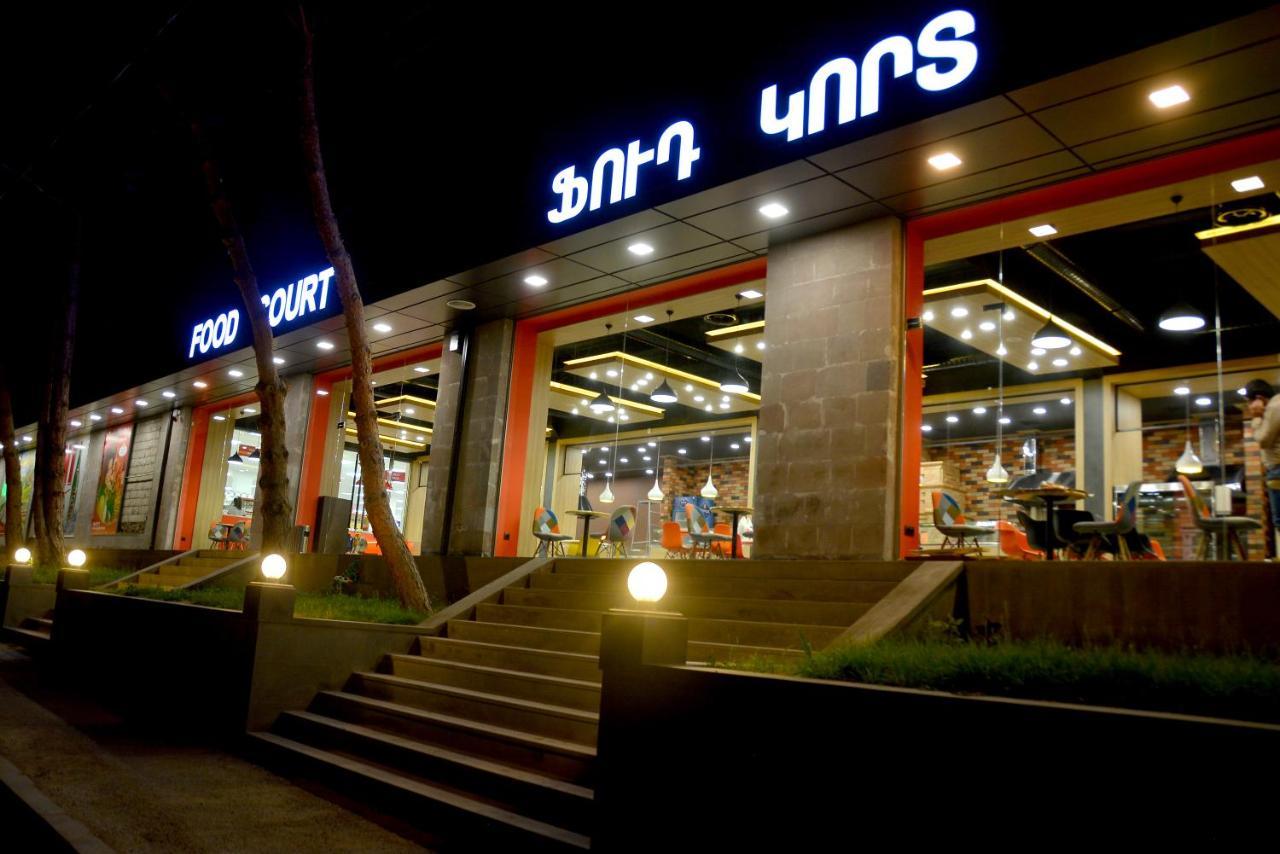 Hotel Lider Complex Vaykʼ Εξωτερικό φωτογραφία
