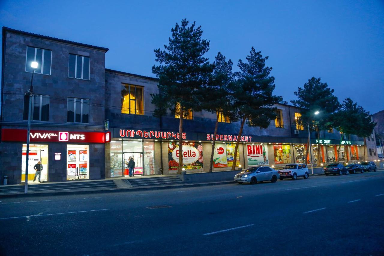 Hotel Lider Complex Vaykʼ Εξωτερικό φωτογραφία