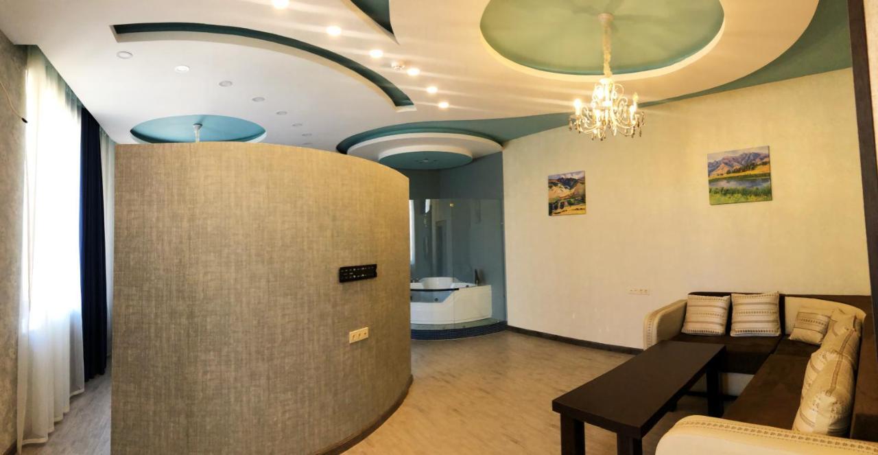 Hotel Lider Complex Vaykʼ Εξωτερικό φωτογραφία
